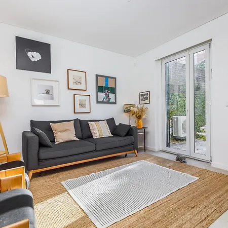 Вилла Haus Abel - Pool, Parking And Garden In The Heart Of