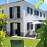 Haus Abel - Pool, Parking And Garden In The Heart Of
