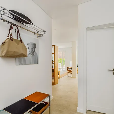 Haus Abel - Pool, Parking And Garden In The Heart Of Villa